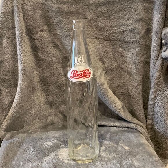 PEPSI cola 1960s antique bottle number 16 - Picture 1 of 3